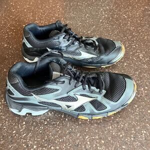Mizuno Wave Bolt 5 Womens Size 9 Volleyball Shoes Sneakers Athletic black/silver